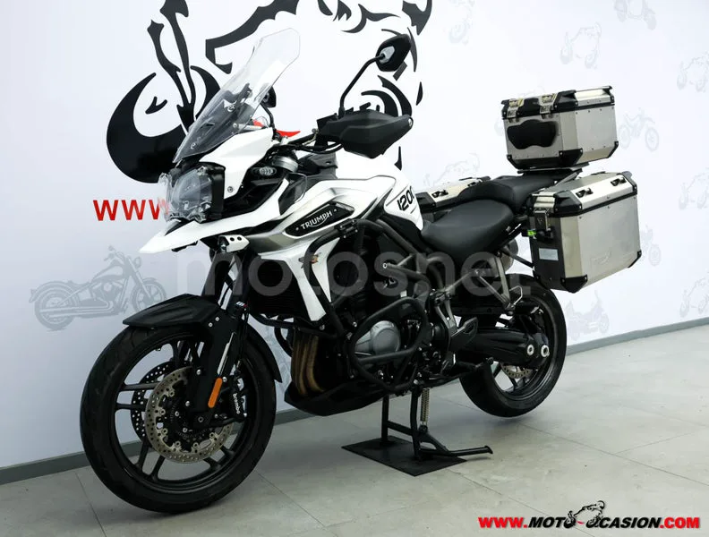Triumph Tiger 1200 – Vista 8