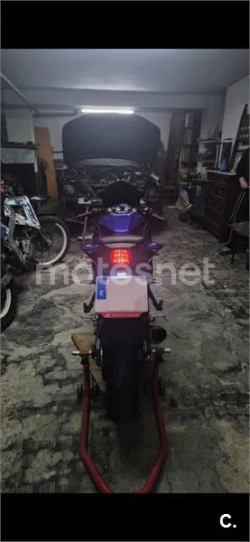 Yamaha R125 – Vista 10