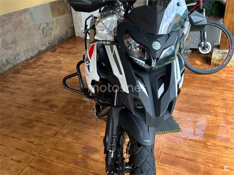 Benelli TRK 502 – Vista 4
