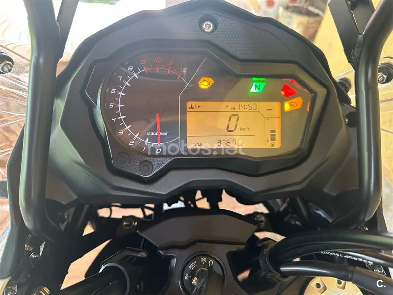 Benelli TRK 502 – Vista 6