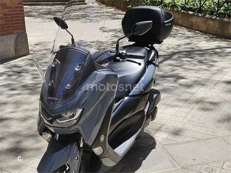 Yamaha NMAX – Vista 9