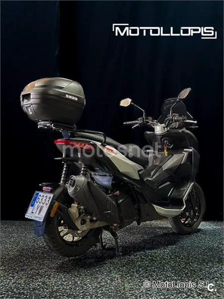 Aprilia SR GT 125 – Vista 3