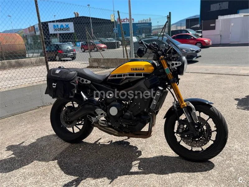 Yamaha XSR 900 – Vista 6