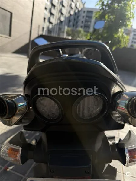 Suzuki GSR 600 – Vista 13