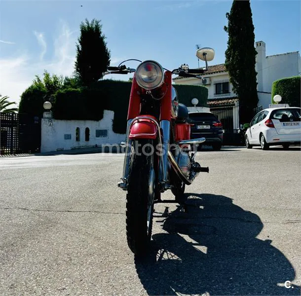 Royal Enfield Continental GT 535 – Vista 3
