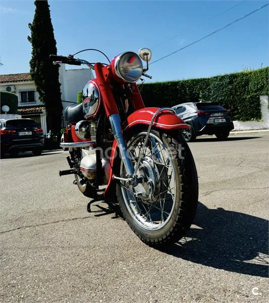Royal Enfield Continental GT 535 – Vista 4