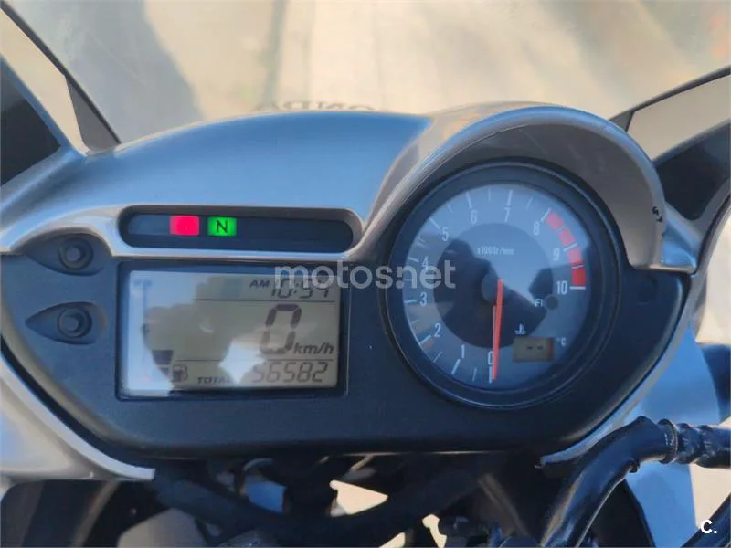 Honda Transalp XL 700 V – Vista 3