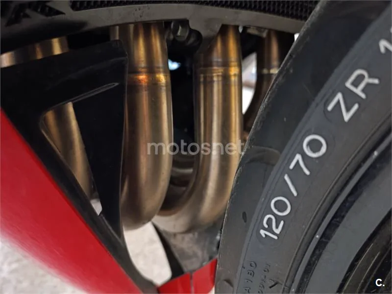 Honda CBR 600 RR – Vista 17