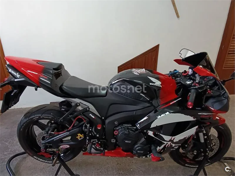 Honda CBR 600 RR – Vista 4