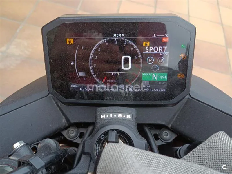 Honda CB 750 Hornet – Vista 6