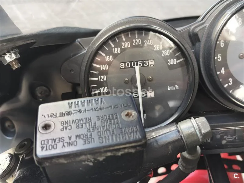 Yamaha YZF1000R Thunderace - Vista 3