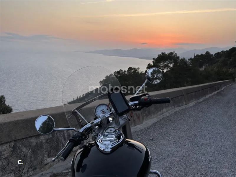 Triumph Speedmaster 900 – Vista 5