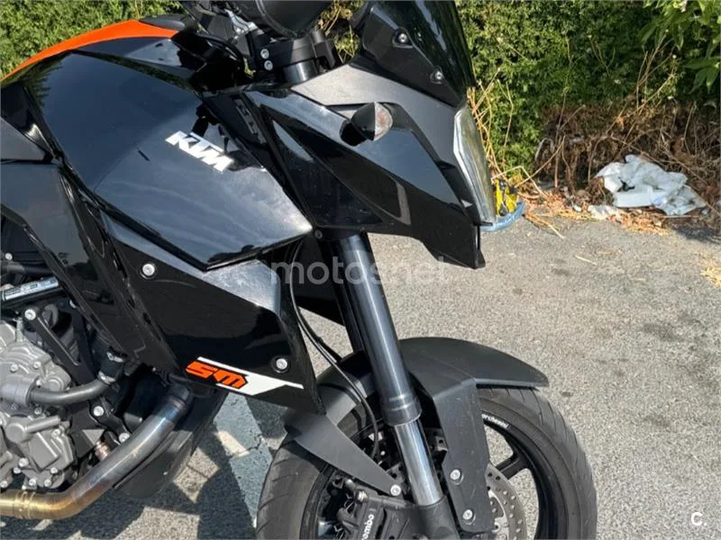KTM 990 SM - Vista 5