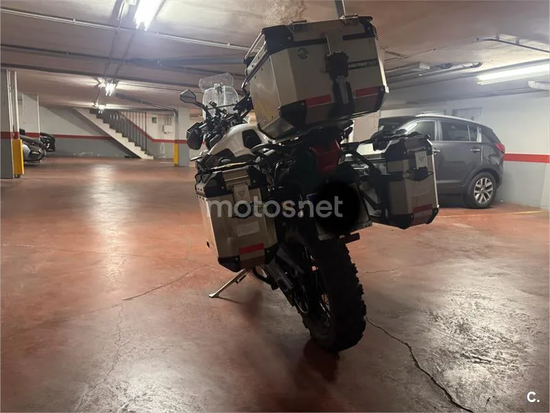 Triumph Tiger 800 XCX – Vista 5