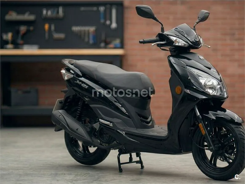 SYM ADX 125 – Vista 5