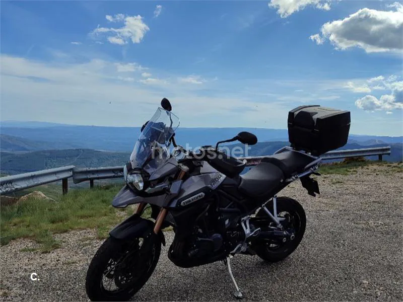 Triumph Tiger Explorer XC - Vista 5
