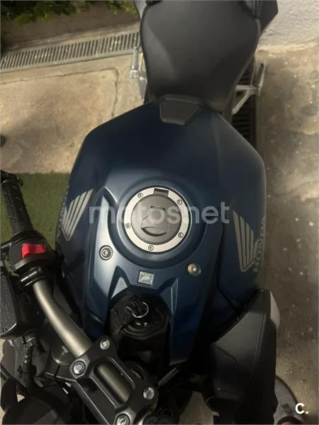 Honda CB 650 R – Vista 4