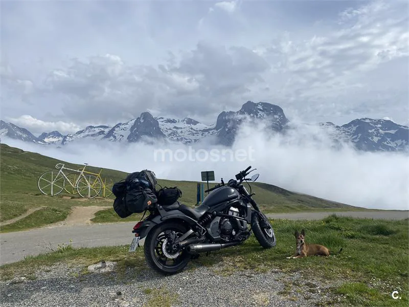 Kawasaki Vulcan S – Vista 3