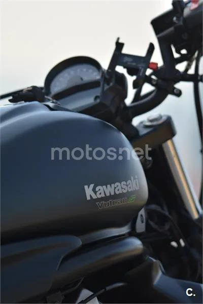 Kawasaki Vulcan S – Vista 7