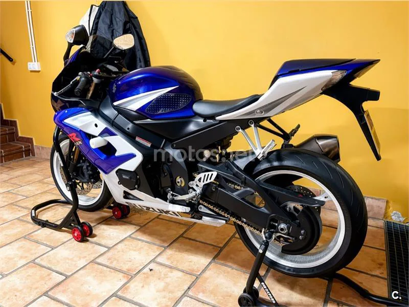 Suzuki GSX-R1000 – Vista 3