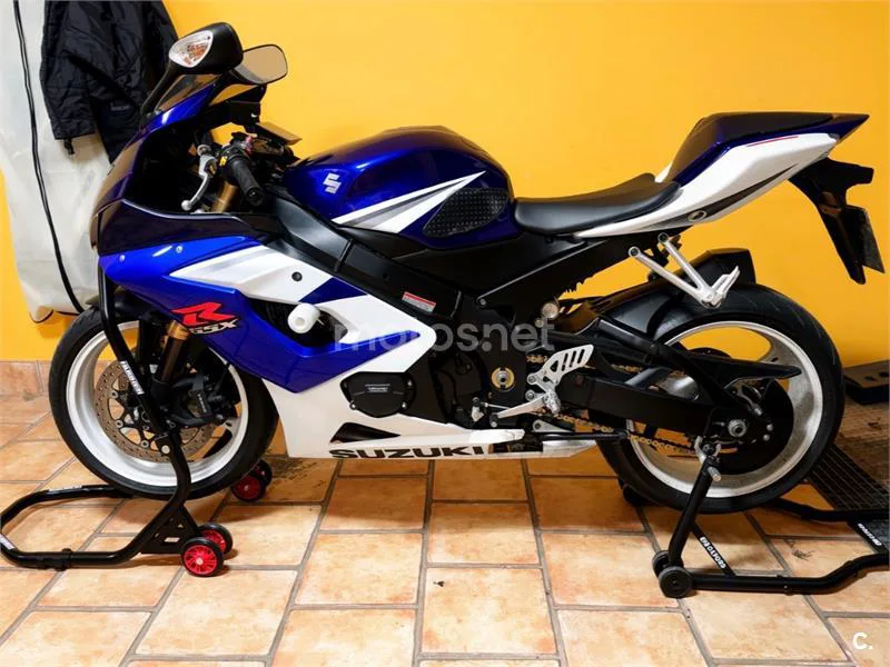 Suzuki GSX-R1000 – Vista 5