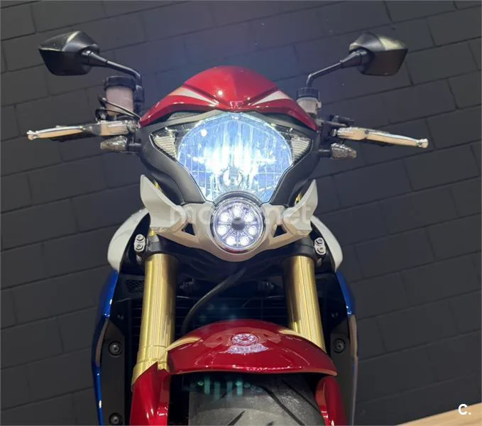 Honda CB1000R - Vista 11