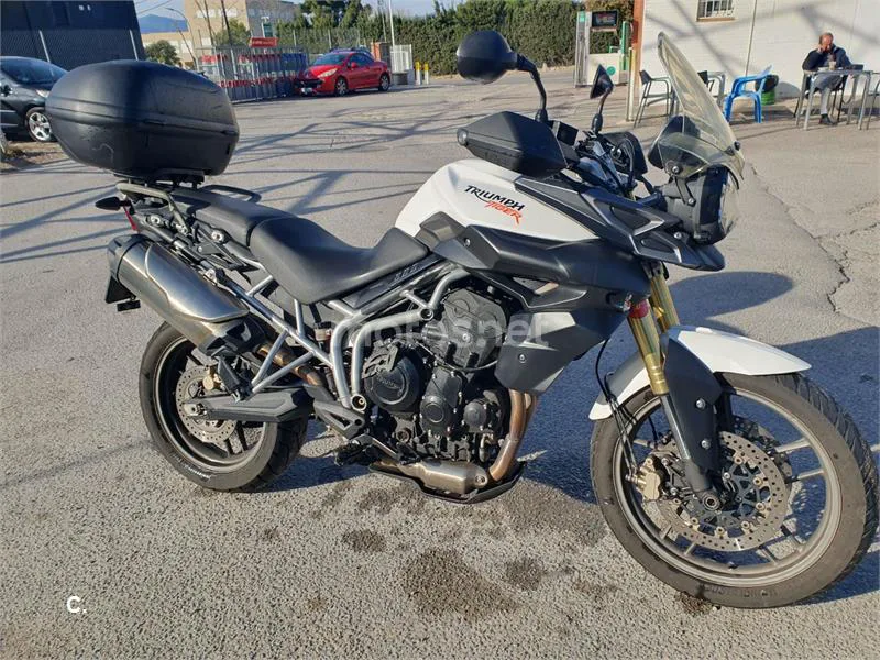 Triumph Tiger 800 – Vista 11