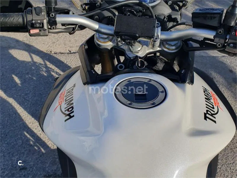 Triumph Tiger 800 – Vista 6
