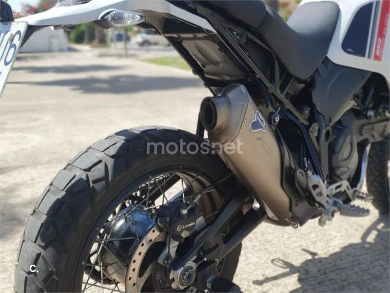 Ducati DesertX – Vista 4
