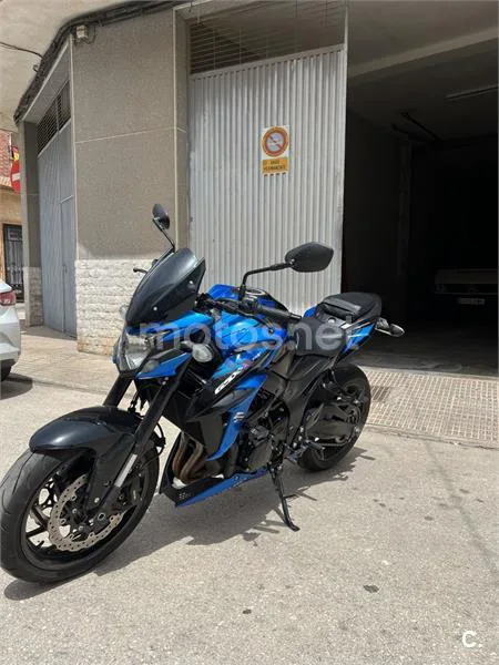 Suzuki GSX-S750 – Vista 8
