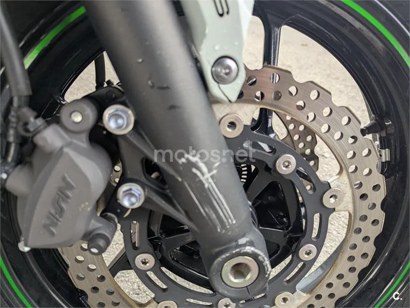 Kawasaki Ninja 650 – Vista 7
