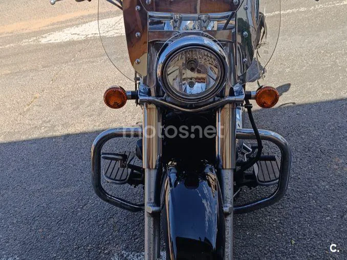 Kawasaki VN 900 Classic – Vista 4