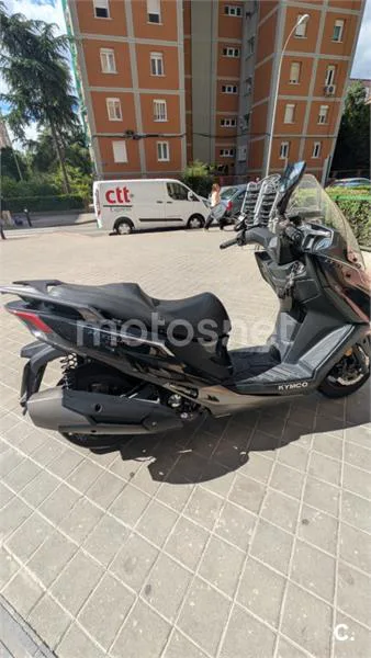 Kymco X-Town CT 300 – Vista 9