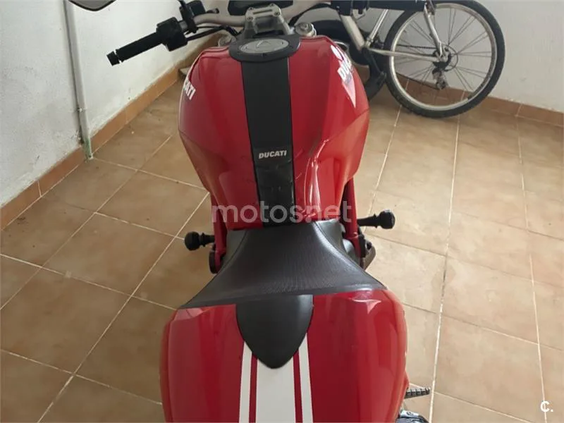 Ducati Monster 796 – Vista 5