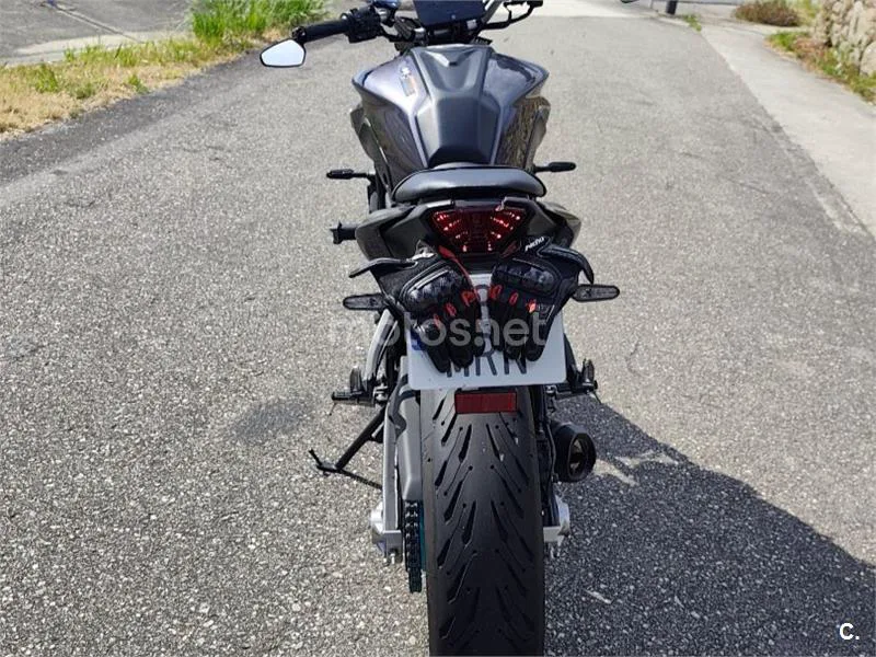 Yamaha MT-07 – Vista 5