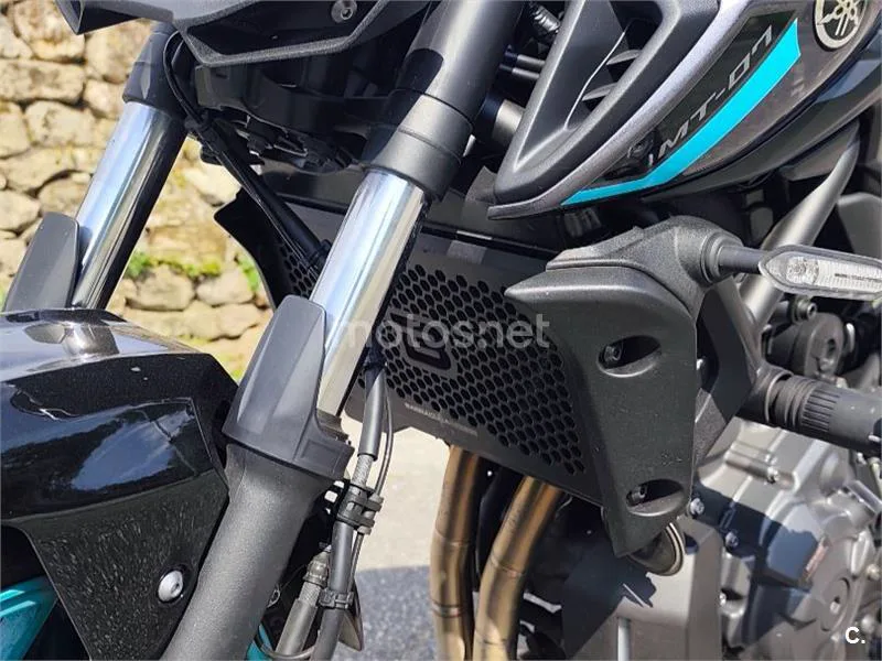 Yamaha MT-07 – Vista 9