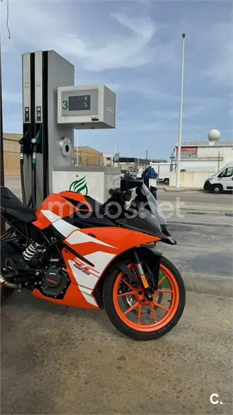 KTM 125 – Vista 4