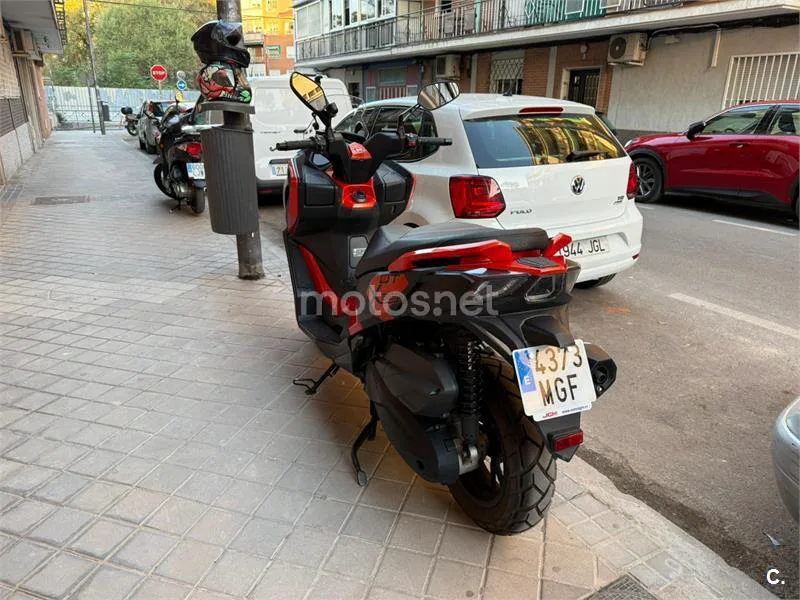 Kymco DTX 350 – Vista 7