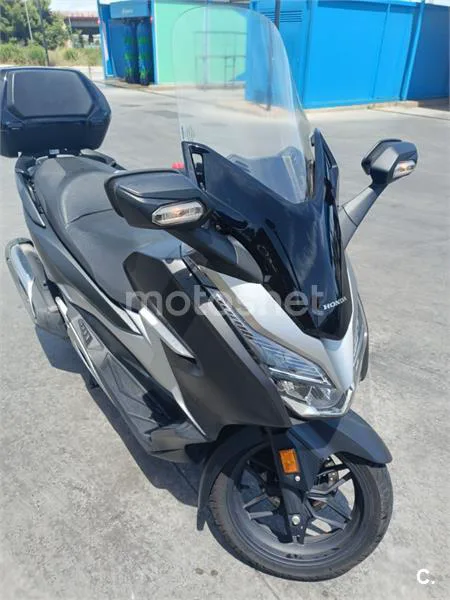 Honda Forza – Vista 4