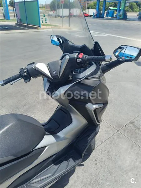 Honda Forza – Vista 5
