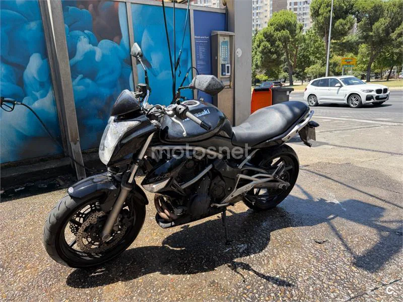Kawasaki ER-6n - Vista 3