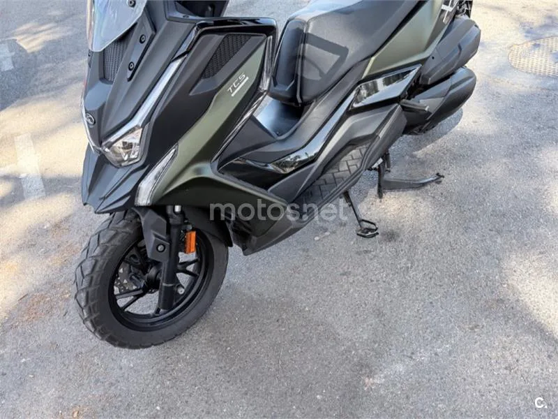 Kymco DTX 350 – Vista 3