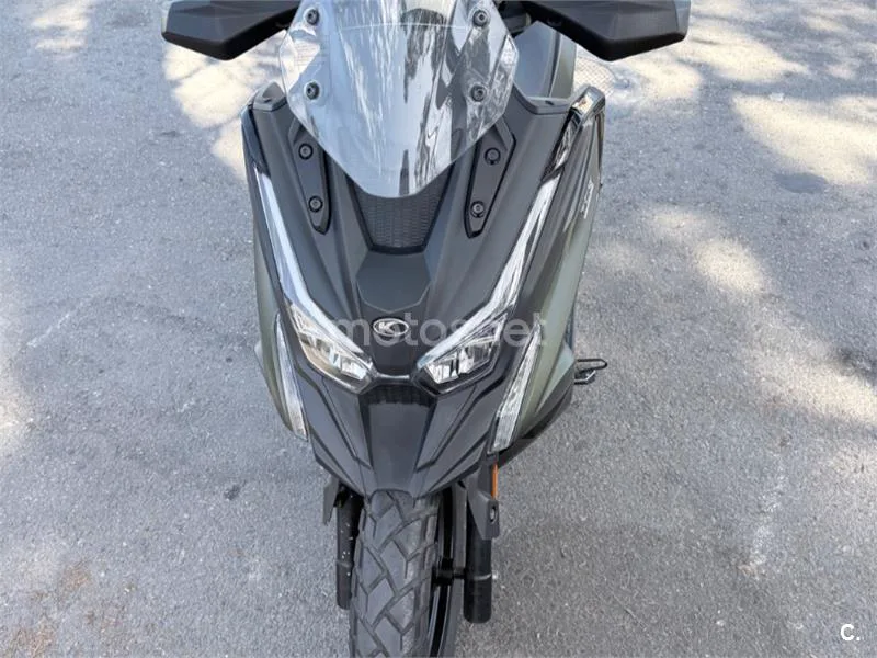Kymco DTX 350 – Vista 7