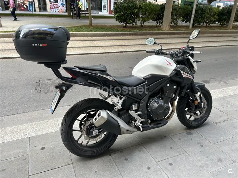 Honda CB 500 Hornet – Vista 3