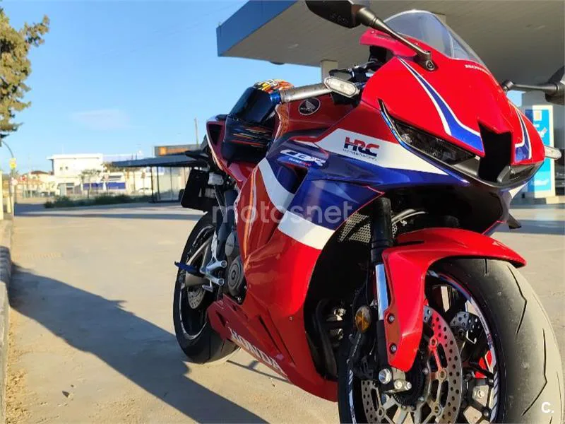 Honda CBR 600 RR – Vista 4