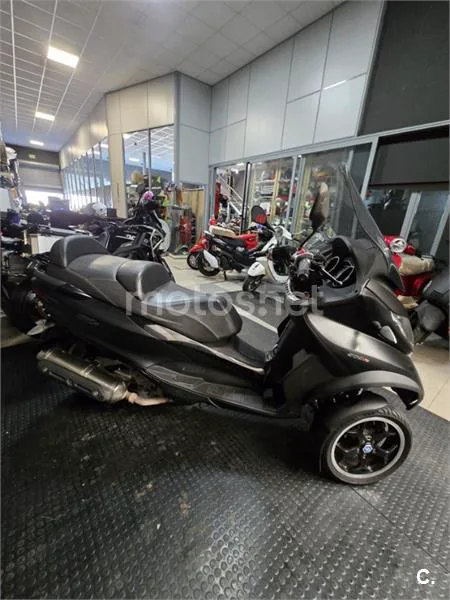 Piaggio MP3 – Vista 9