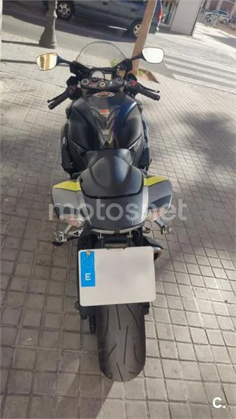 Suzuki GSX-R600 - Vista 8