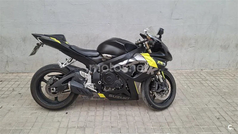Suzuki GSX-R600 - Vista 9
