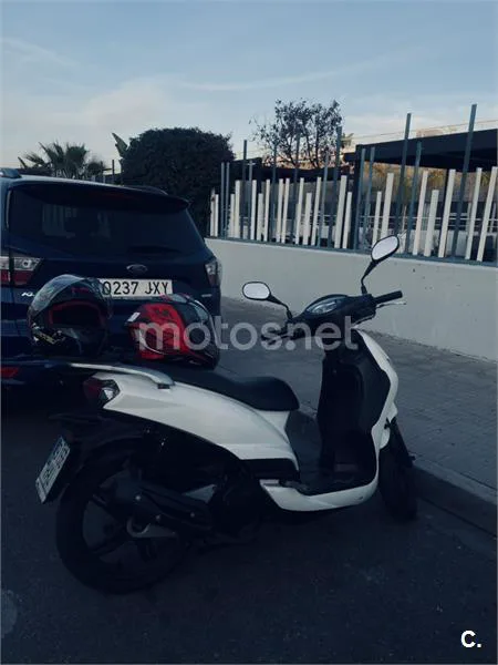 Peugeot Tweet 125 – Vista 3