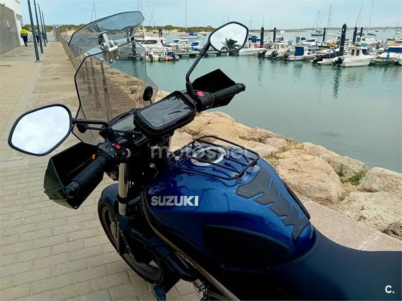 Suzuki SV 650 – Vista 9
